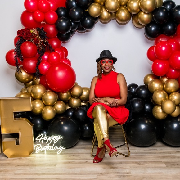 Live Show Listing - Like this listing and you'll be notified when I go live - Picture 12 of 16